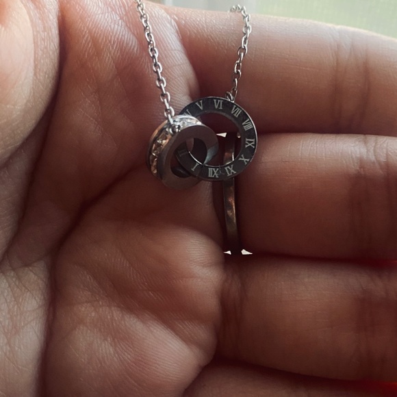 Rhinestone Round Charm Necklace and earrings - Picture 5 of 6